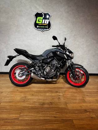 YAMAHA MT-07 ABS YAMAHA MT-07 ABS